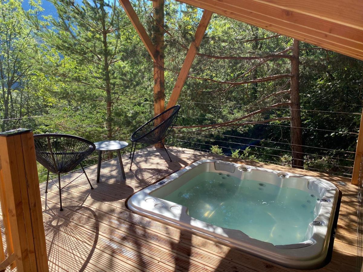 Chalet L'Empreinte Saint-Étienne-de-Tinée 外观 照片