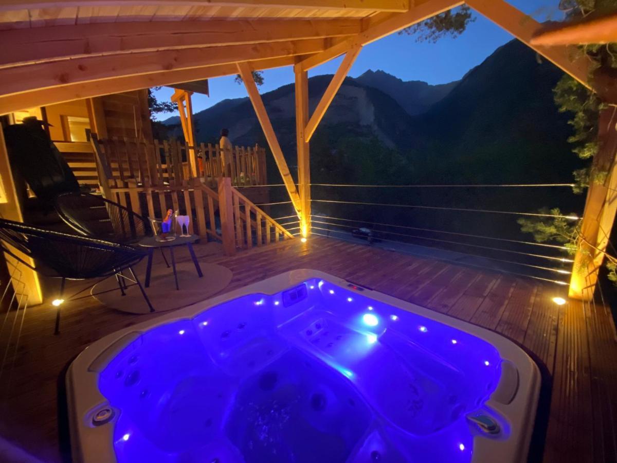 Chalet L'Empreinte Saint-Étienne-de-Tinée 外观 照片