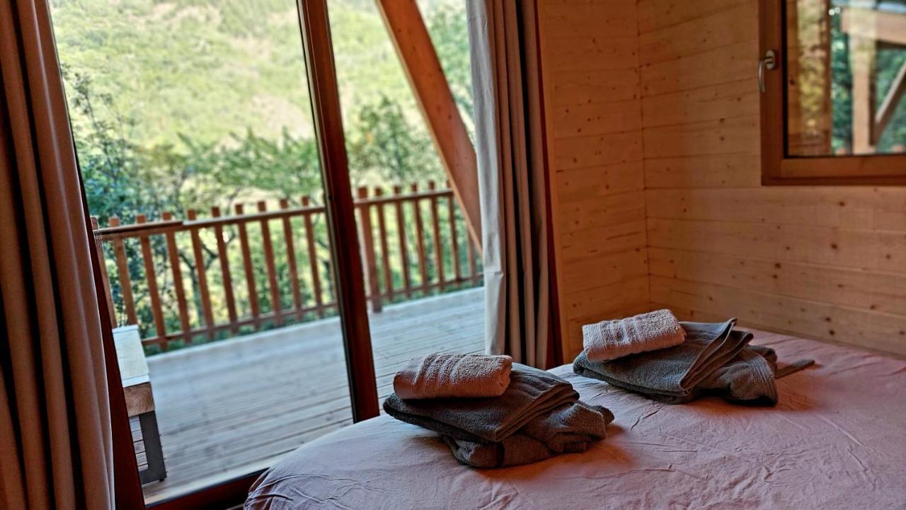 Chalet L'Empreinte Saint-Étienne-de-Tinée 外观 照片